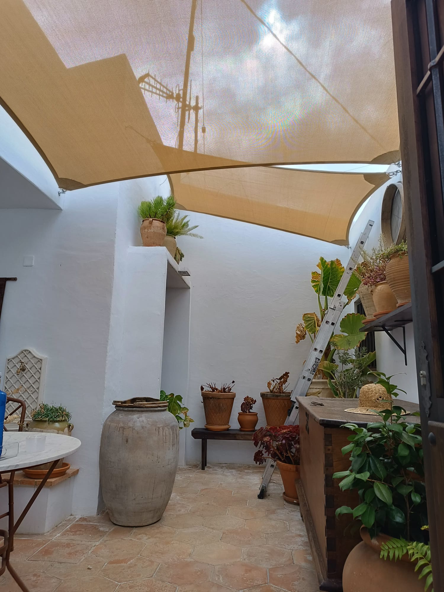 Vela de sombra en Denia